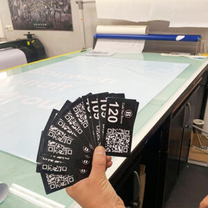 Losse kleine stickers drukken