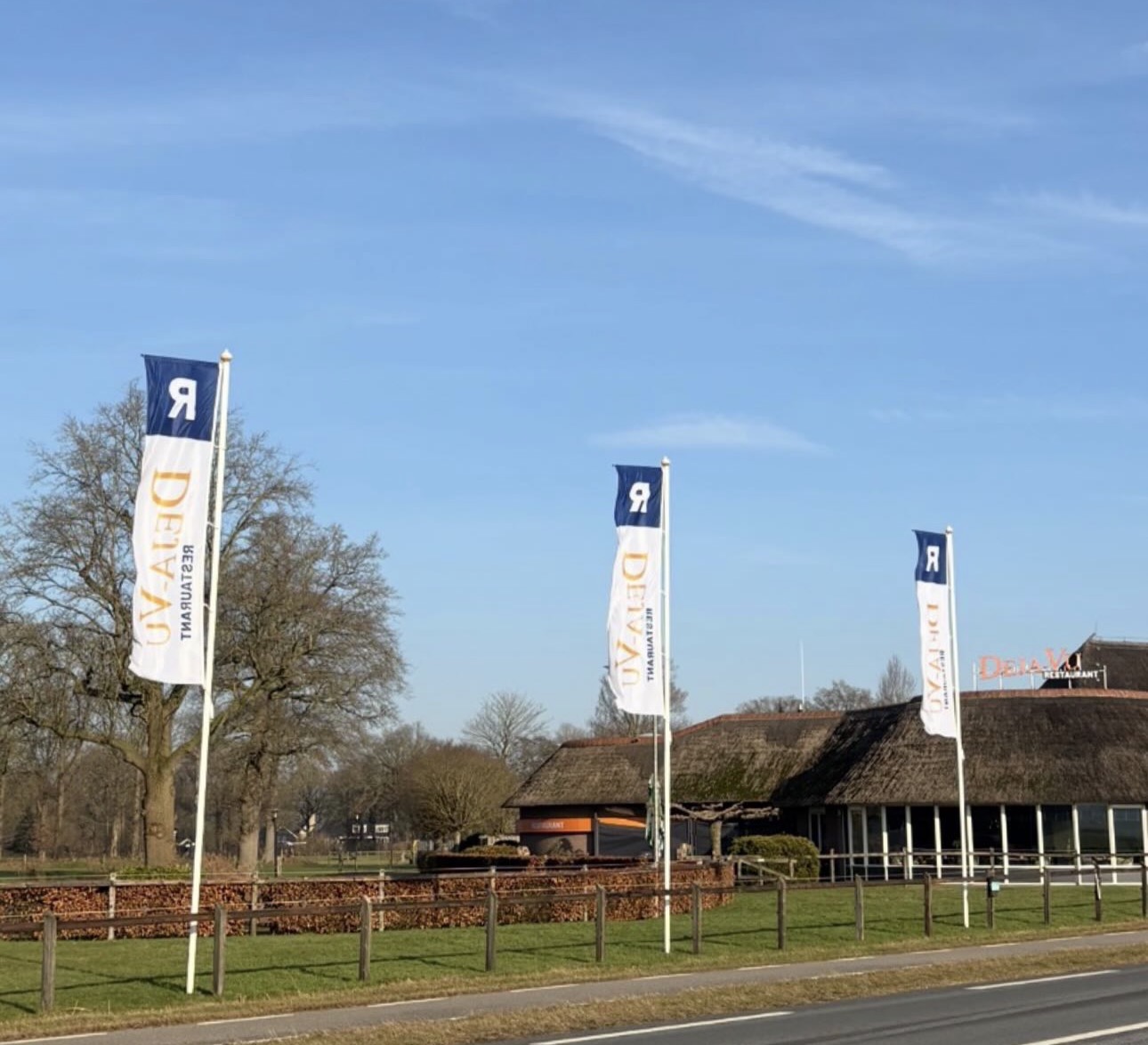 Zeefdruk vlaggen voor retail en franchise